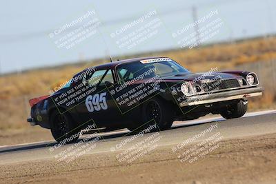 media/Oct-02-2022-24 Hours of Lemons (Sun) [[cb81b089e1]]/915am (I-5)/